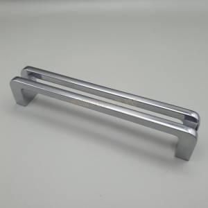 Tay nắm tủ Eurogold BHPDP081