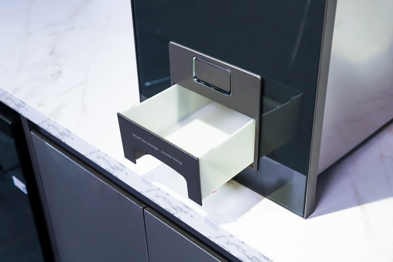 THÙNG GẠO MẶT KÍNH NÚT NHẤN GRANDX XR.G302G 30CM - XR.G302G web7