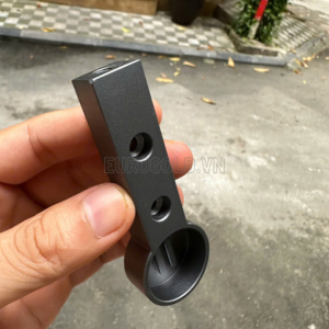 Bas treo hông màu ghi Eurogold BB02H