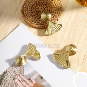 Tay nắm tủ đồng nguyên chất hình lá BHER7 - er7 4 510x510 1