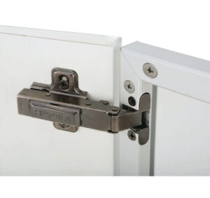 Bản lề Hafele Metalla SM 110° cho cửa khung nhôm, đóng giảm chấn - Lắp lọt lòng - 315 26 710 apic c11afc26 a9a6 4b86 84c4 38aa133dc586 457x431 crop center