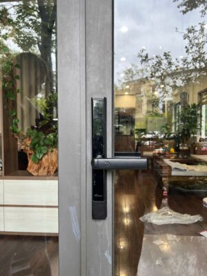 Khoá vân tay cửa nhôm Demax El688 BN App wifi của Đức - Chống nước - 35e63a3bbbd0058e5cc15