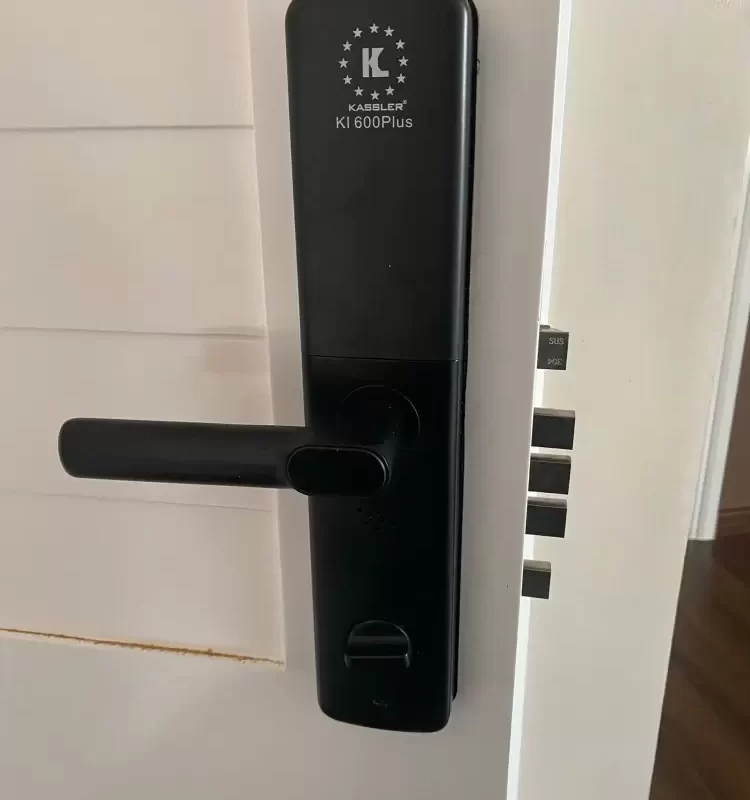 KHOÁ CỬA ĐIỆN TỬ KASSLER KL 600 PG TITAN - 4 5