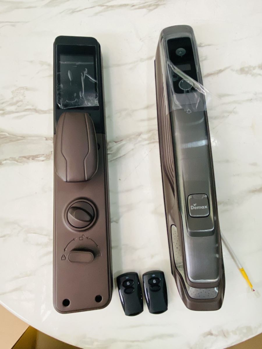 KHÓA CỬA VÂN TAY FACE ID APP WIFI DEMAX SL968 CB  - 4b8a17b0777eb220eb6f