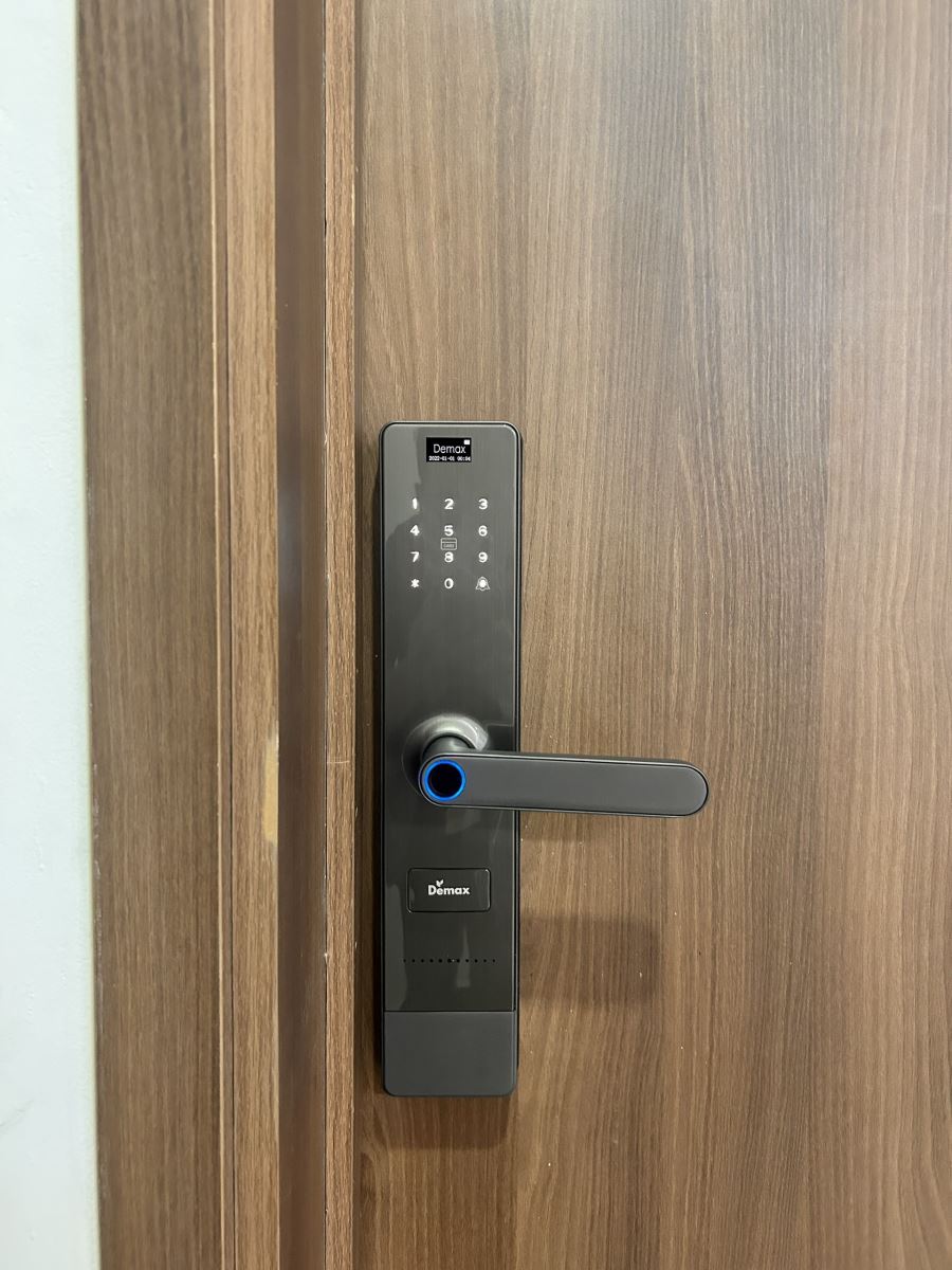 KHÓA VÂN TAY APP WIFI DEMAX SL628 CB  - 7750350f51598907d048 1