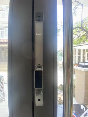 Khoá cửa nhôm vân tay Demax SL802 AG chống nước App Wifi Của Đức - 790023dbc5c71d9944d6