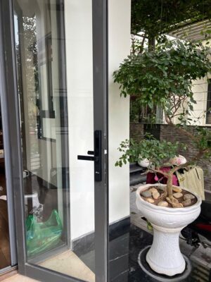 Khoá vân tay cửa nhôm Demax El688 BN App wifi của Đức - Chống nước - aee2a33f22d49c8ac5c51