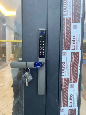 Khoá vân tay cửa nhôm Demax El699 Lux BL App wifi - Chống nước của Đức - z6093875511612 51da9f95b2400871ed2f863a98c3d5ba 3