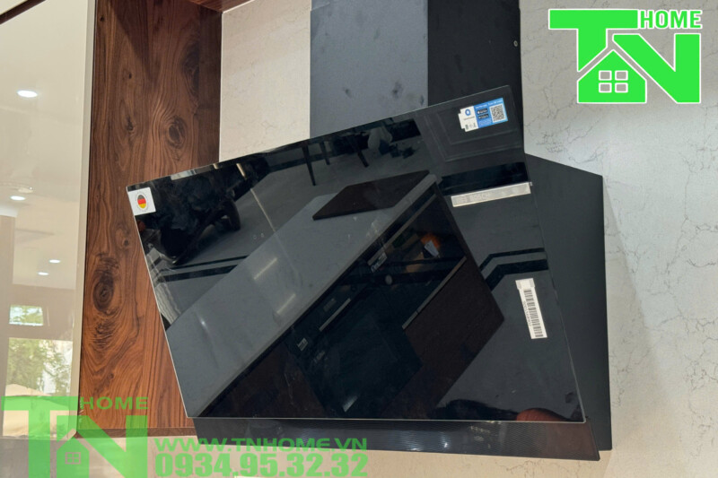 MÁY HÚT MÙI KÍNH VÁT BOSCH DWK91LT60 SERIE 8