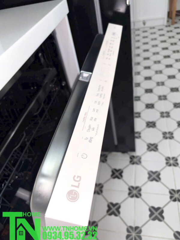 BẢNG ĐIỀU KHIỂN CỦA MÁY RỬA BÁT ĐỘC LẬP LG LDT14BGA3 MÀU BE