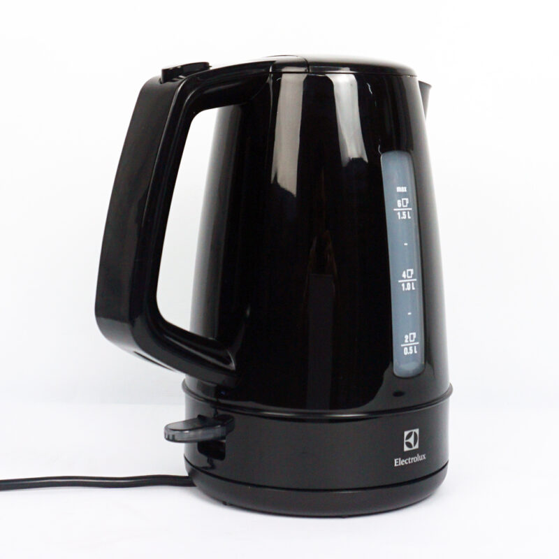 BÌNH ĐUN NƯỚC SIÊU TỐC ELECTROLUX EASYLINE EEK1303K -
