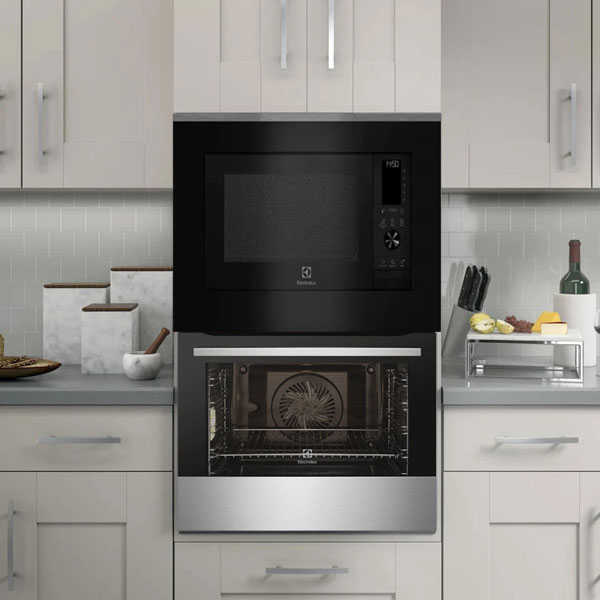 LÒ VI SÓNG ÂM ELECTROLUX EMSB25XG KẾT HỢP NƯỚNG ULTIMATETASTE 500 - 25L - Lo vi song electrolux emsb30xcf 3