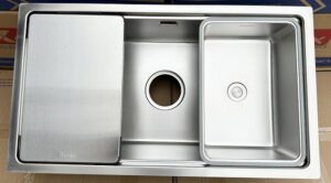 CHẬU RỬA BÁT CHỐNG XƯỚC KONOX WORKSTATION SINK – UNDERMOUNT SINK KN7044SU DEKOR - chau rua bat KN7044 dekor thuc te