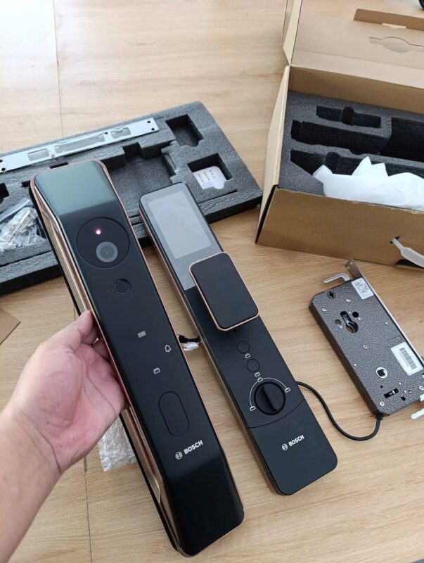 KHÓA VÂN TAY NHẬN DIỆN FACE ID BOSCH FU6 PLUS MÀU ĐỒNG - khoa bosch fu6 plus 61