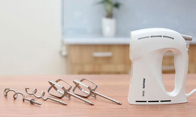 MÁY ĐÁNH TRỨNG CẦM TAY ELECTROLUX EHM3407