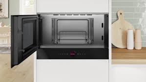 LÒ VI SÓNG KẾT HỢP NƯỚNG BOSCH BEL7321B1 SERI 8 - tai