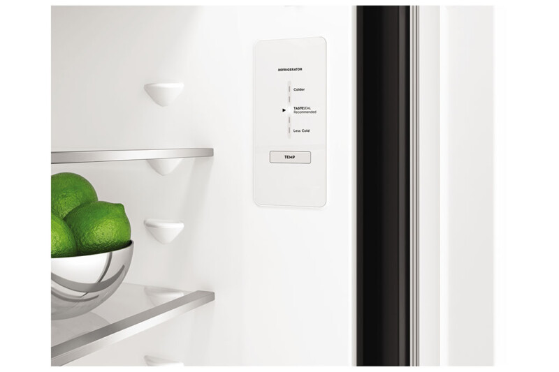 TỦ LẠNH ELECTROLUX NGĂN ĐÁ TRÊN 312 LÍT ETB3440K-A INVERTER ULTIMATETASTE 300 CÓ NGĂN ĐÔNG MỀM - BẠC - tu lanh electrolux inverter 312 lit etb3440k a 3