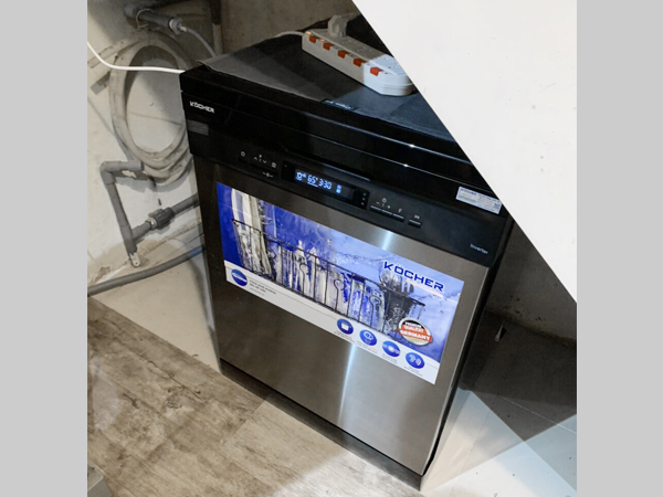 MÁY RỬA BÁT KOCHER KDEU-8835BL SERIES 6 - hinh anh lap dat thuc te may rua bat kocher kdeu 8835 black