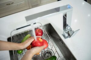 VÒI RỬA BÁT NÓNG LẠNH KONOX KN1209 - voi rua konox kn1209 3