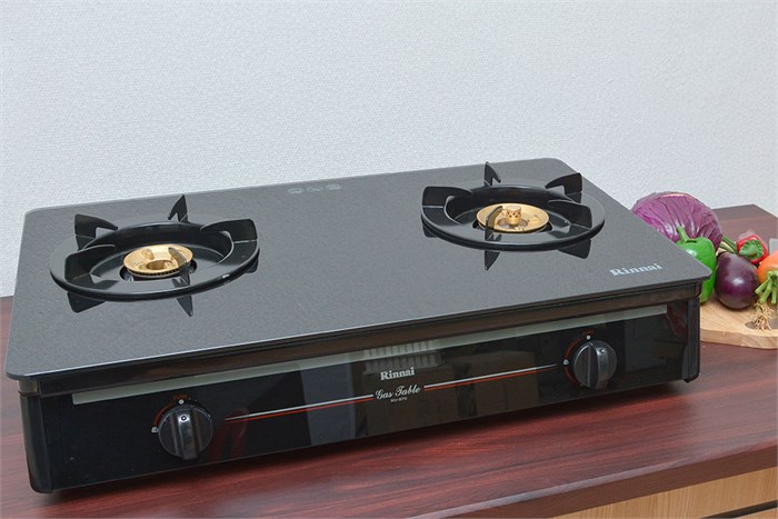 BẾP GA ĐỂ BÀN RINNAI RV-970(GL) - bep gas bep gas doi rinnai rv 970 gl 700x467 2