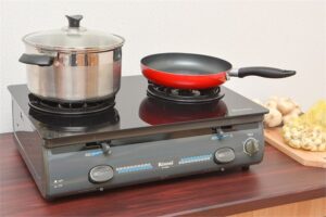 BẾP GA ĐỂ BÀN RINNAI RV-4600(GL-T)N - bep gas doi rinnai rv 4600 gt 700x467 1