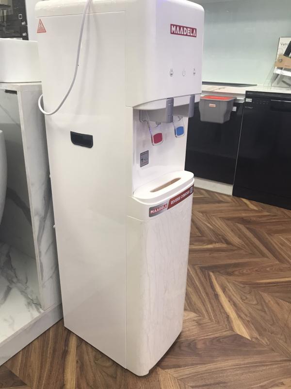 MÁY LỌC NƯỚC MAADELA M300UF