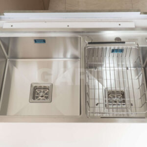 CHẬU RỬA BÁT 2 HỐ GARIS GS22.82 - Chau rua inox 2 ho lech thoat vuong Garis GS22 3 600x600 1