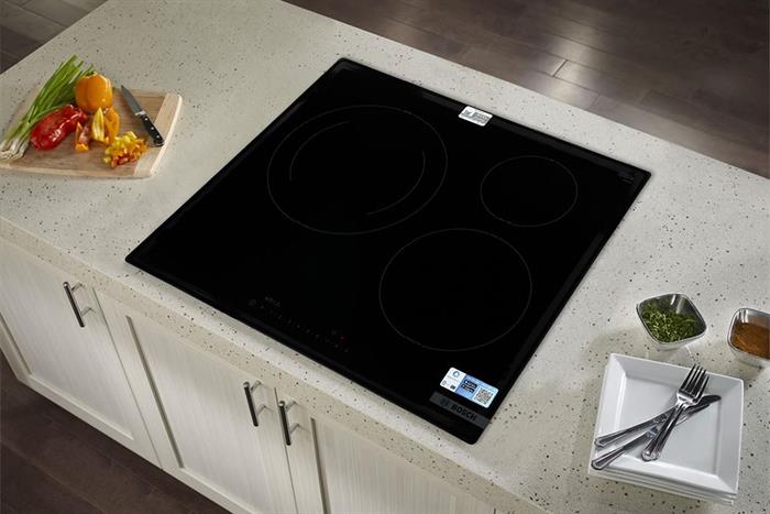 BẾP TỪ BOSCH 3 VÙNG NẤU SERIE 6 PIJ61RHB1E MODEL 2025